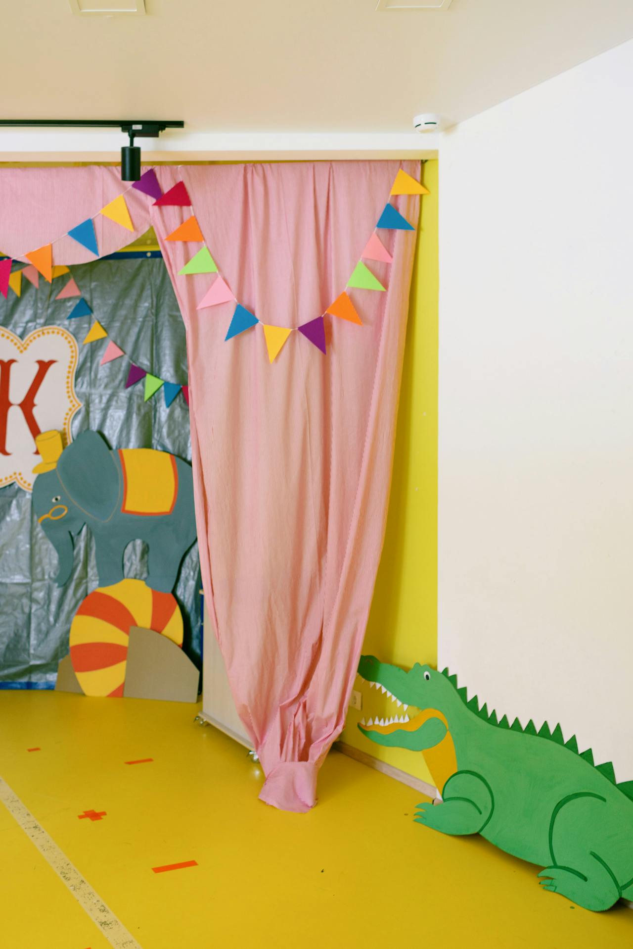 Цирково парти с животни - фотозона