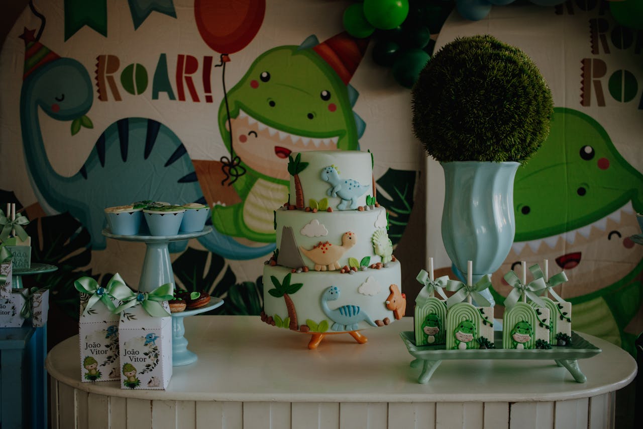 Парти с динозаври - декорация за рожден ден